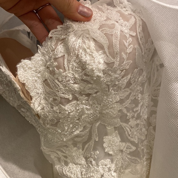 Essence of Australia ivory wedding gown (FINAL PRICE✨) - Picture 8 of 14
